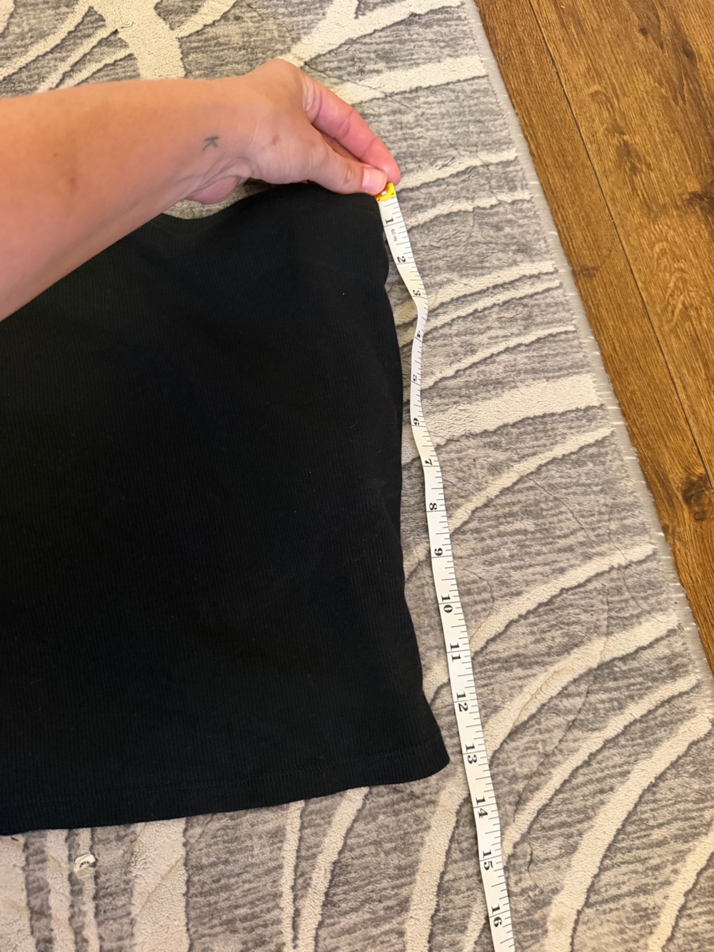 Black Ribbed Tube Top - Picture 4 of 6